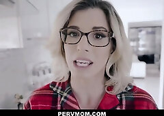 Waking up to step mummy Cory Chase blowjob on christmas