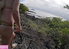 Amateur girlfriend secret blowjob and facial on the beach