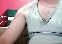 I attempted jerking just by massaging the lil head of my rod, I came highly hasty, each paw made me kinkier.