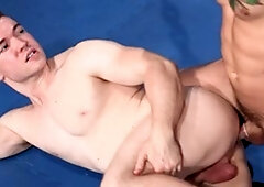 FalconStudios - Inked bodybuilder really likes hard slamming