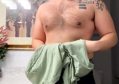 Beefcake disrobes, salivates, and faps large sausage before bellowing popshot