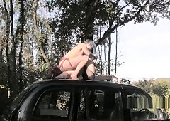 Alt lesbian cab driver bangs her client