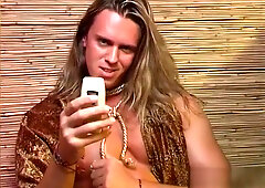 Tarzan lookalike playing with himself - Pleasure Photorama