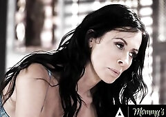 Smutty mother I'd like to fuck Plans On Banging Hung Teen