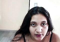 Beauty abandoned by her boyfriend is helped and banged by a stranger