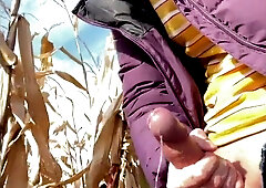 WONDROUS Stud FAPPING HUMUNGOUS PIPE OUTDOOR