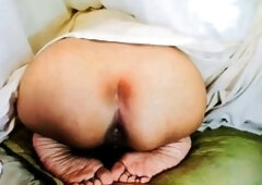 Huge ass, round booty, round brown