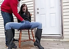 Making my wife SQUIRT in her jeans outside (Neighbors watching)