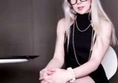 Blonde enjoys hot foot fetish sex