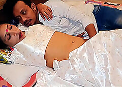 Indian Hot Bhabhi In Couple Sex Filmed In Hotel With Dirty Hindi Bengali Audio