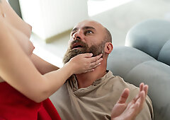 Una Fairy vs daddy: he wants to drill a dancing fucking slut