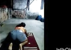 Latina Twerk dirty feet