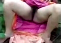 Dehati Bhabhi Outdoor Jungle Sex Affair Viral