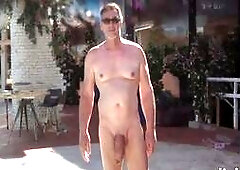 Ric flashing cock walk 2