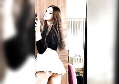 I need your reaction if, after seeing it, u get below my petticoat