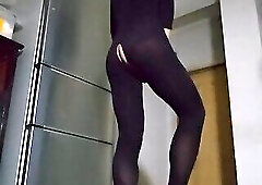 crossdress VID_20250213_212135