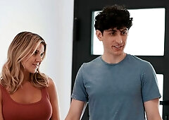 Brazzers: Peeping Tom Sees Stepmom's Tit Play