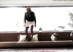 tgirl stroking and spunk fountain