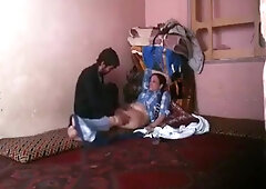 Sexy Kashmiri Bhabhi With Lusty Devar Caught