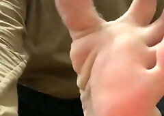 Adore my soles, tramp (Long and grubby toenails)