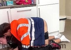 He Came To Fix My Washing Machine And Came In Me Instead Repairman Creampies Roadman