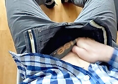 Edging session in the Bachelor Pad