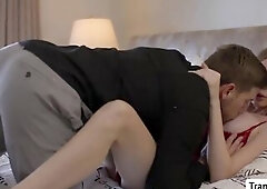 TS hotty Crystal Thayer is on the daybed during the time that her spouse awakes her.They begin giving a kiss every other and they get excited and that