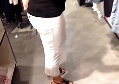 Dressing Room BJ & Facial 2