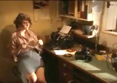 vintage girl cums hard