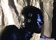 My Ally came over with a box of strawberries, i was thrilled! But this chab had smth else in mind aswell,,, I didnt object,,,