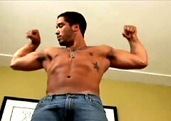 Extra Big Dicks: Trey's Comfortable and Very, Very Wet