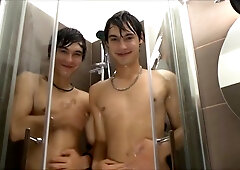 Twinks Showering Together^^