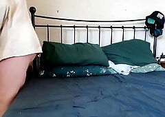 home alone during the time that everybody is out feeling concupiscent testing out the fresh heated self pumping sex toy whilst overspread in oil enjoy