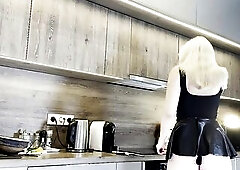 Hawt constricted bald cunt all natural college gal comes for fashion try on haul turns out porn casting