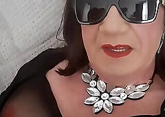 Granny toy and fuck a guy