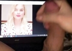 Masturbation on Margot Robbie face and get cum