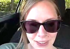 Hot Amateur Babe Fingers Herself and Cock in Car