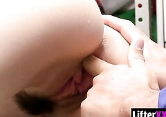 Bare Thief Enjoys Cavity Search so Much This babe Screws the Security Guard - Lifterxxx