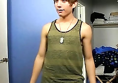 Kissing and plowing for cute twink men