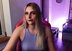 Webcam milf with breast milk live hardcore masturbate