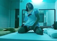 Crossdresser looking for a solo session to let loose