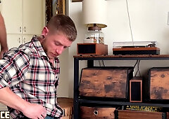 Carpenter Colt Spence Makes Ultra-kinky Service Call to Fellow Nick Charms