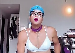 Secretz860 - pervert has pillow fun
