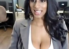 Sexy Asian Amateur on Skype Cam