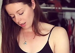 Girl next Door Describes What Sex Feels Like while Sitting on a Vibrator and ...