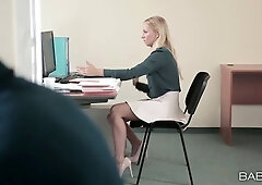 Beauties - the temptress temp - Kiara Lord