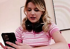 Use code DFXPROMO for a FREE WEEK of DOGFARTNETWORK!! Featuring Mighty Dee, Dez Hansen