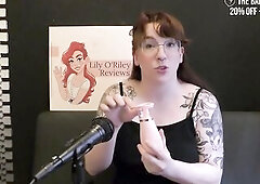 NSFW Review of the Babe Pistil Licking Sextoy From the Bad Peach