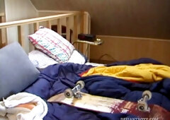 Skater Adam Beats Off