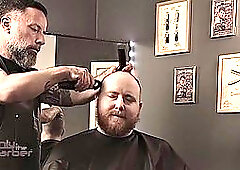 Wallace Accelrons Big Cock Barber Services Bear